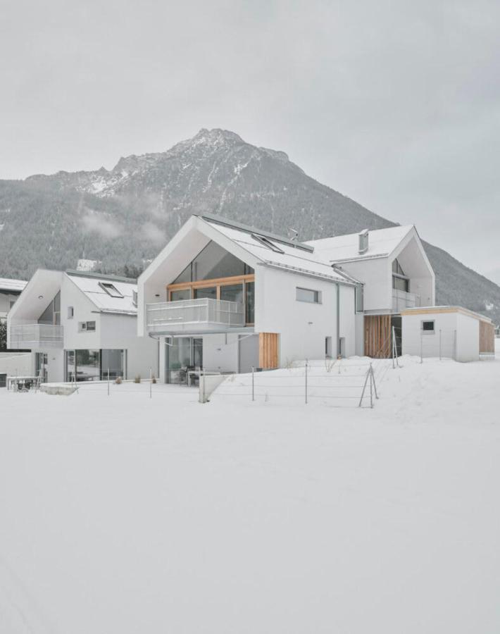 Urban Mountain Chalet With Lake View Maurach  Bagian luar foto