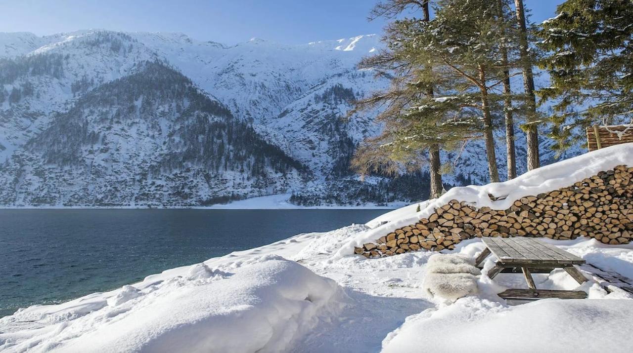 Urban Mountain Chalet With Lake View Maurach  Bagian luar foto
