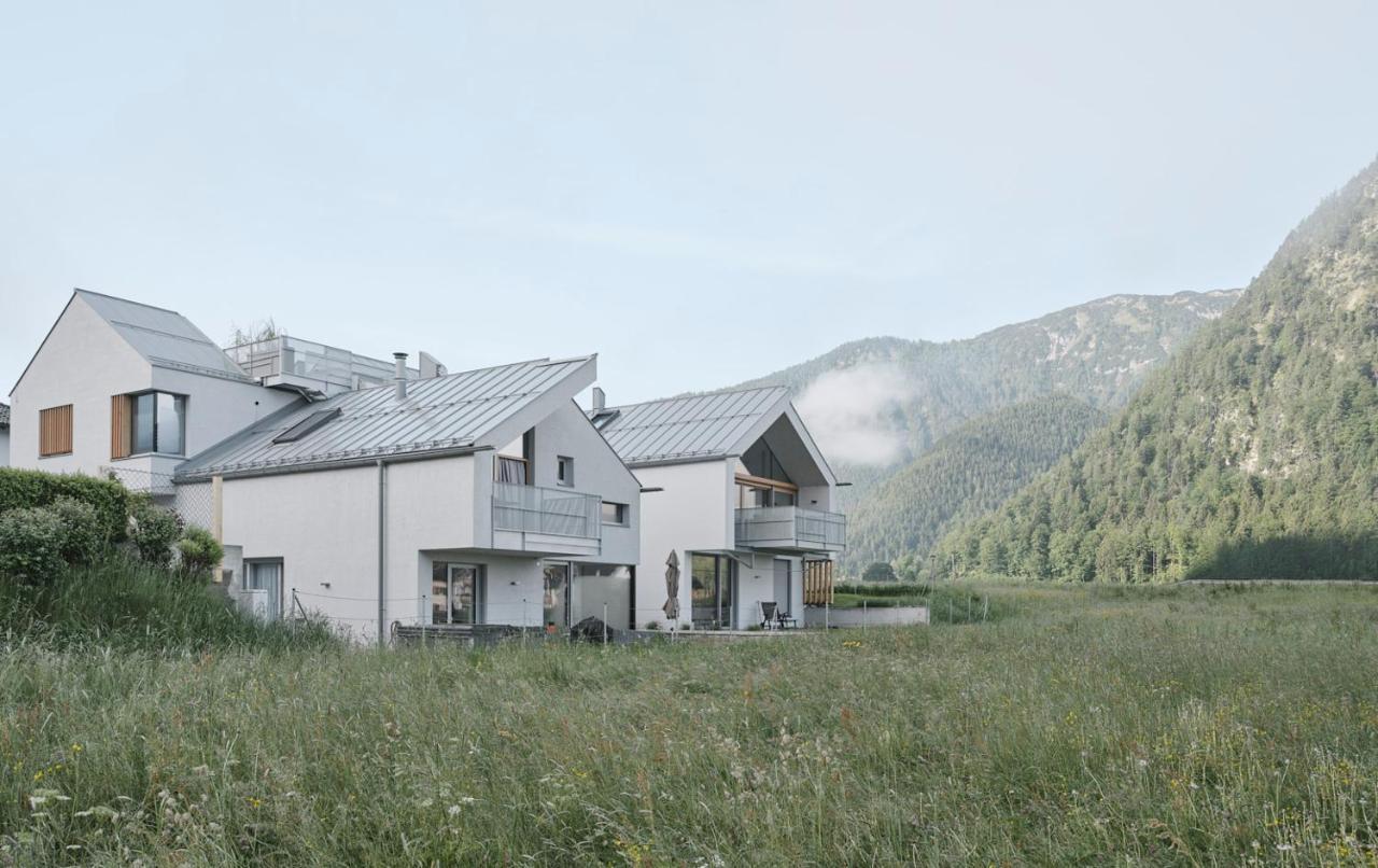 Urban Mountain Chalet With Lake View Maurach  Bagian luar foto