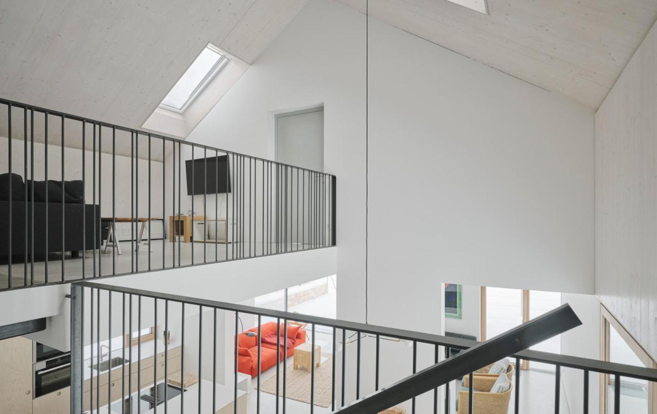 Urban Mountain Chalet With Lake View Maurach  Bagian luar foto