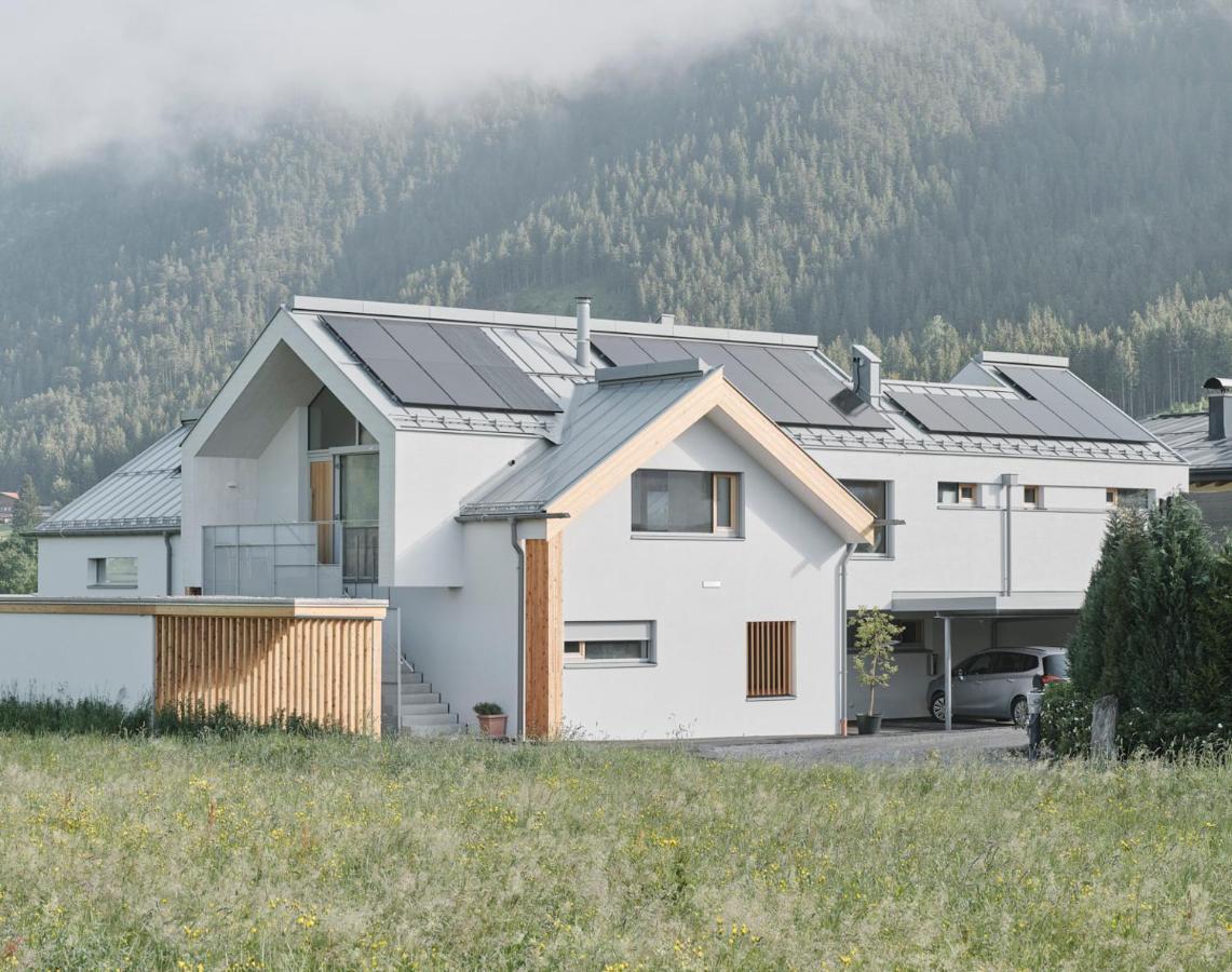 Urban Mountain Chalet With Lake View Maurach  Bagian luar foto