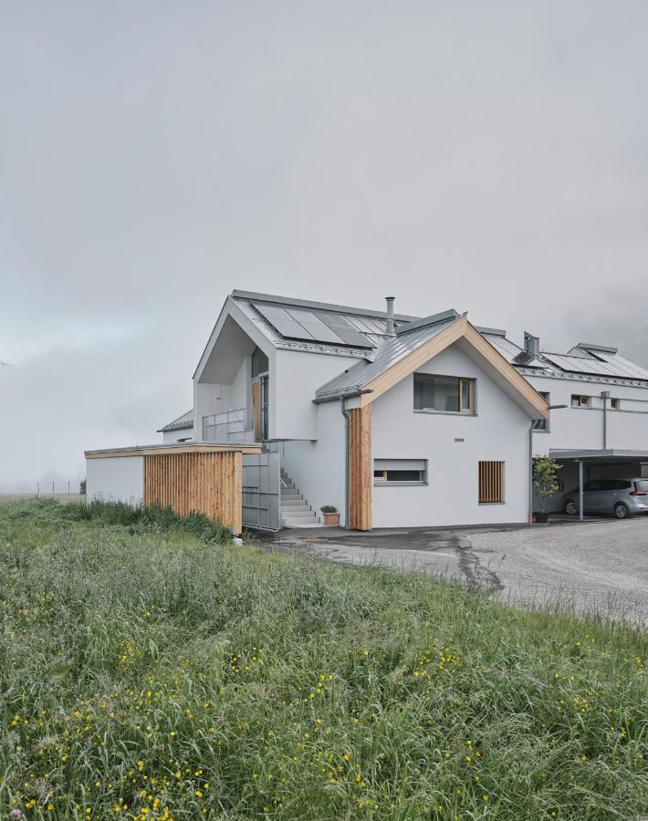 Urban Mountain Chalet With Lake View Maurach  Bagian luar foto