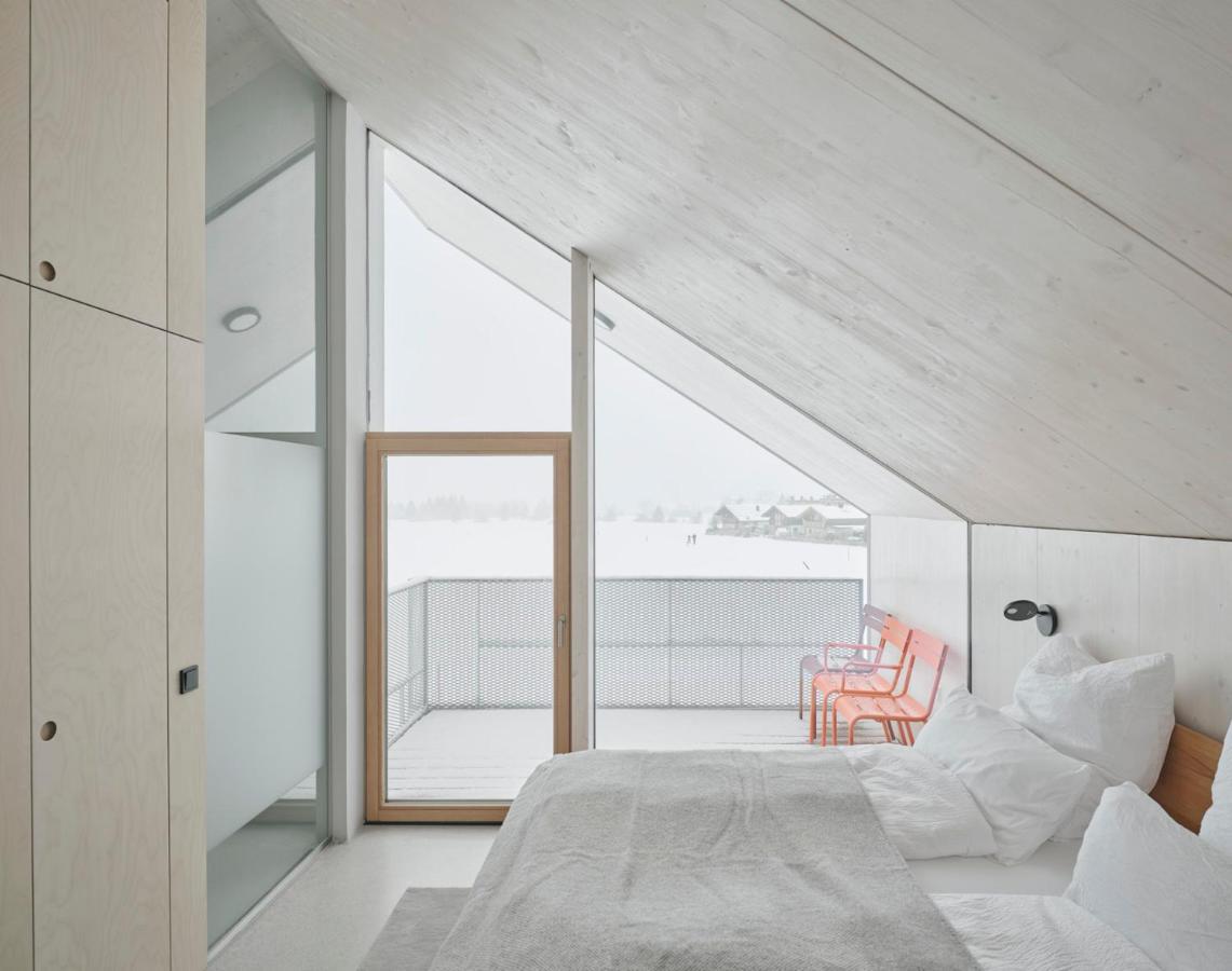 Urban Mountain Chalet With Lake View Maurach  Bagian luar foto