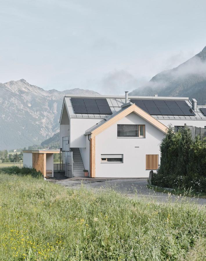 Urban Mountain Chalet With Lake View Maurach  Bagian luar foto